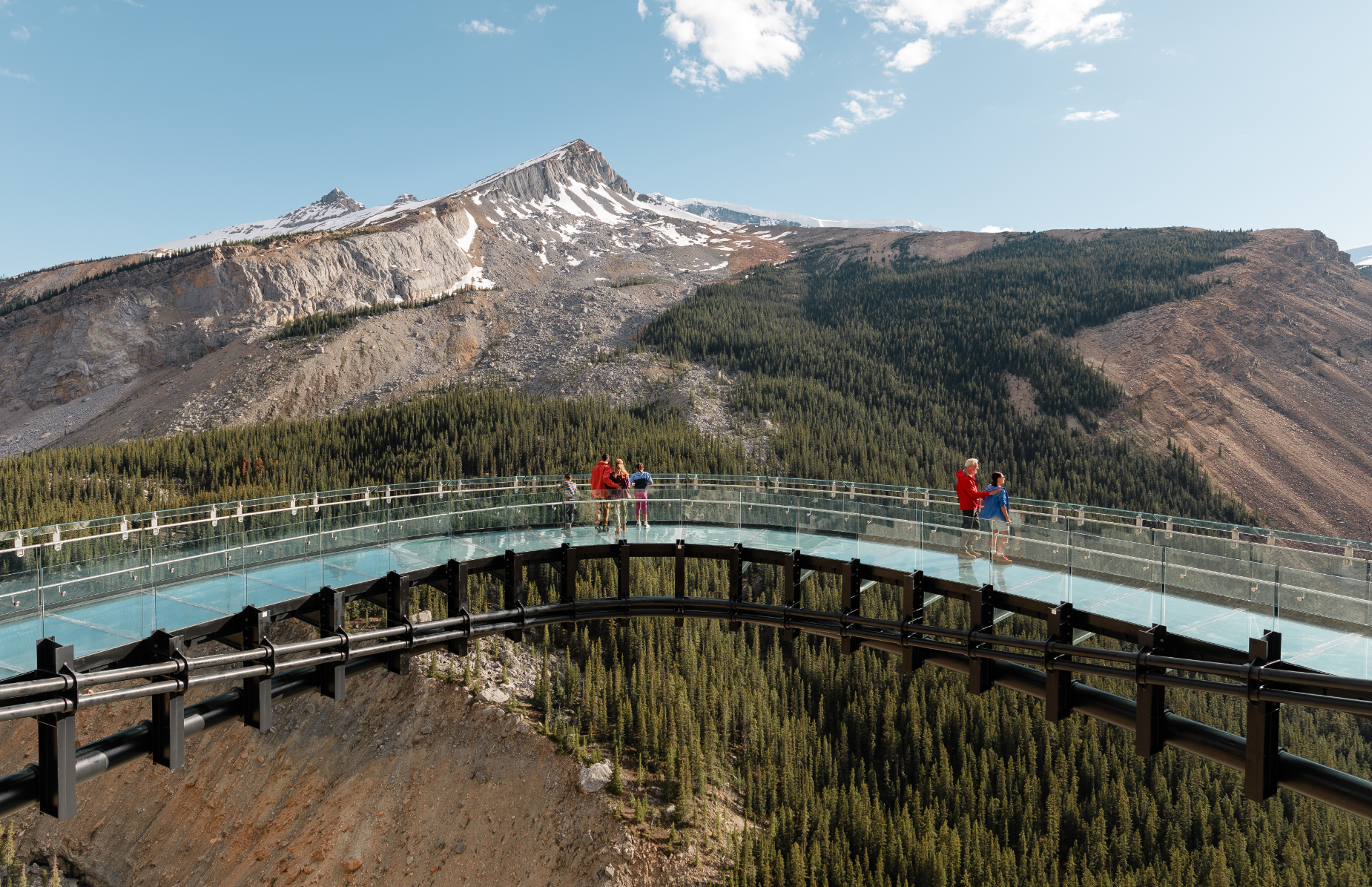 4-Day Tour including Calgary pick up+Lake Louise+Columbia Icefield+Sangwaputa Falls (One night's stay in Glacier View Lodge)(Package)